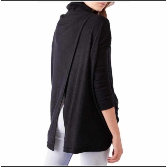 Free People Juicy Long Sleeve Top in Black - Picture 2 of 9